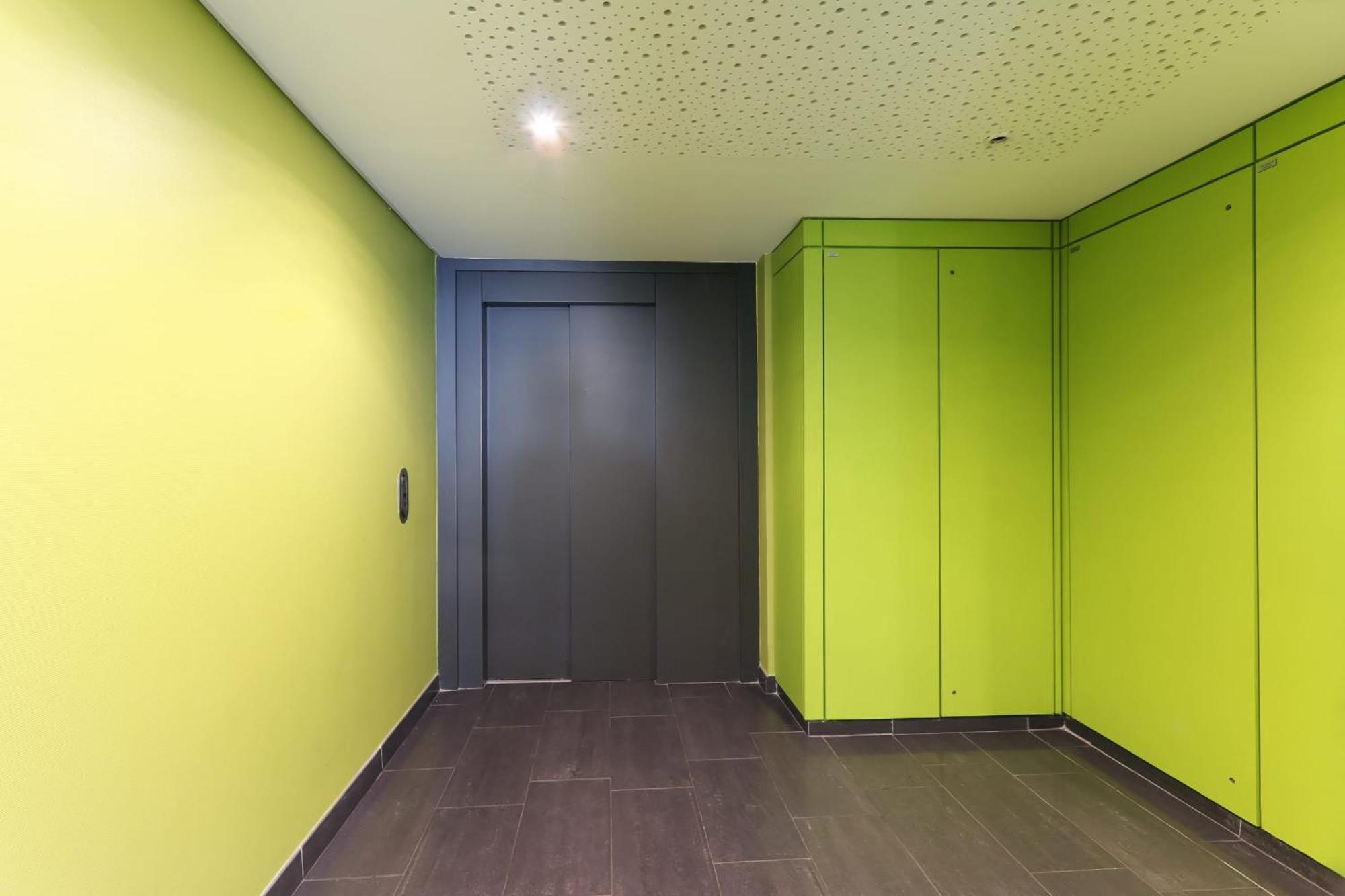 Studio Gare St Roch 1Er Etage - Air Rental 蒙彼利埃 外观 照片